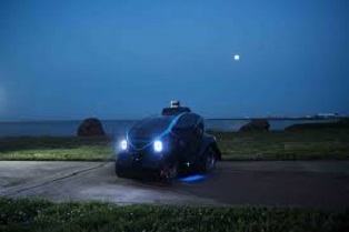 Dubai Robots Are Policing The Streets